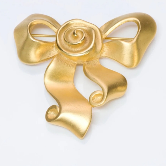 Vintage Givenchy Gold Bow & Rose Brooch Pin - Picture 1 of 4
